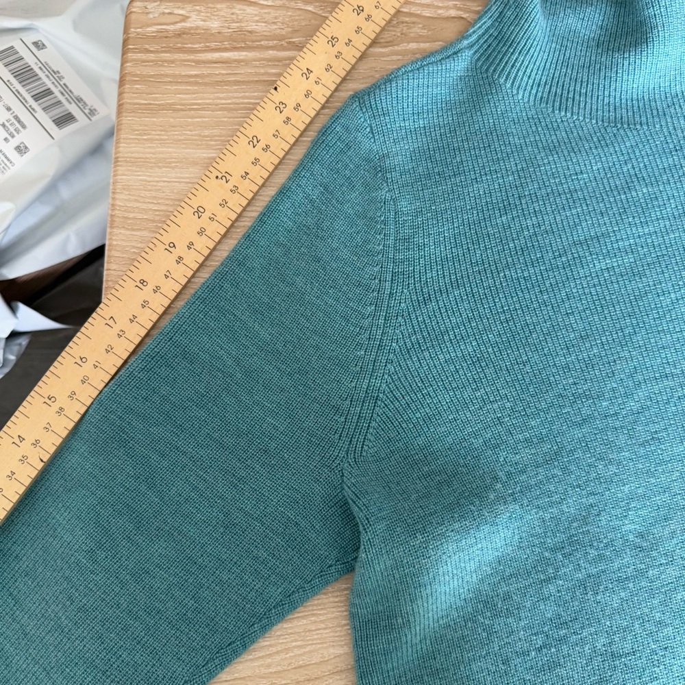 Eileen Fisher Medium Glasier Extra Fine Merino Wool Turtleneck Tunic Teal Relax - Picture 6 of 6